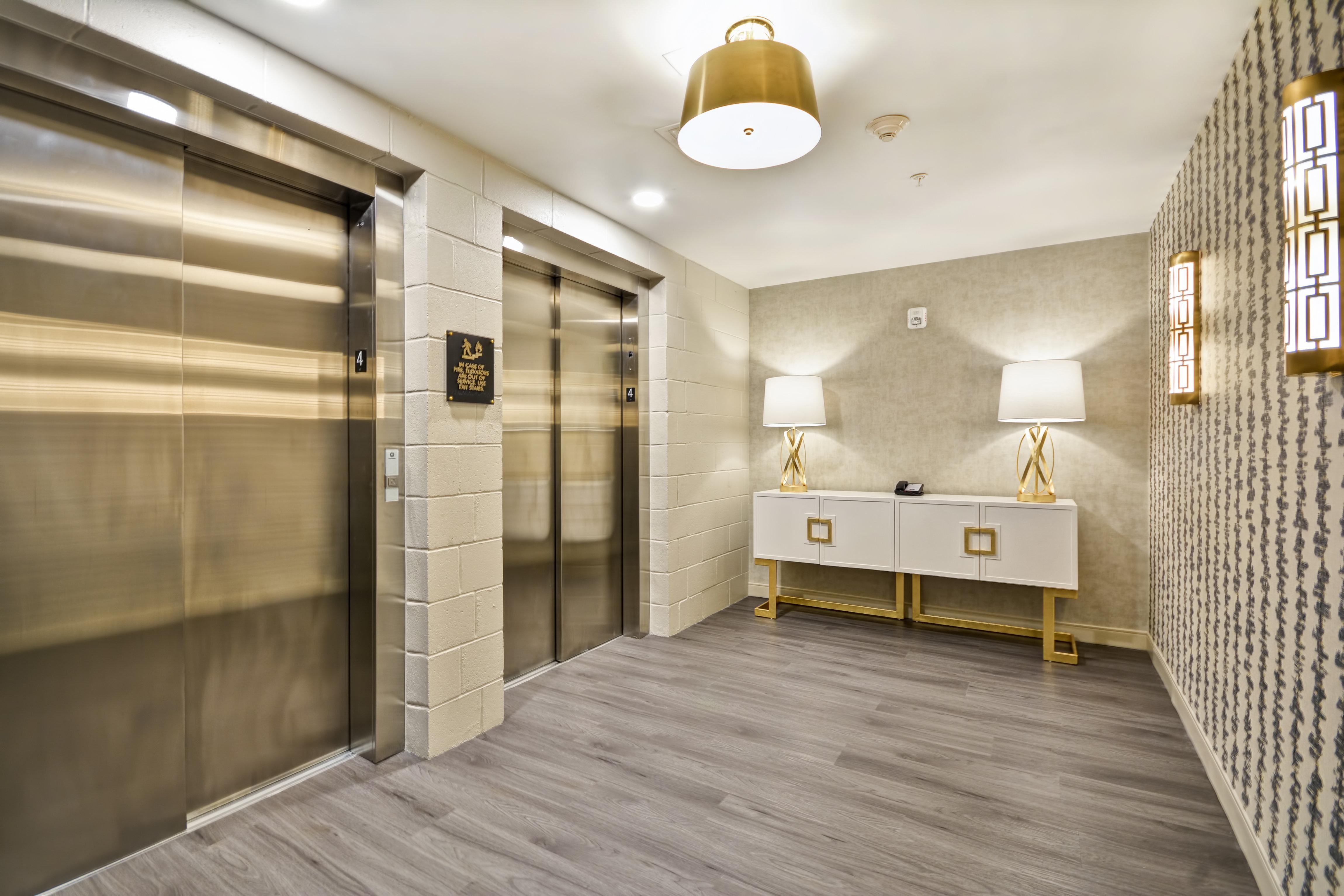 Indigo Kansas - The Crossroads By Ihg 3*