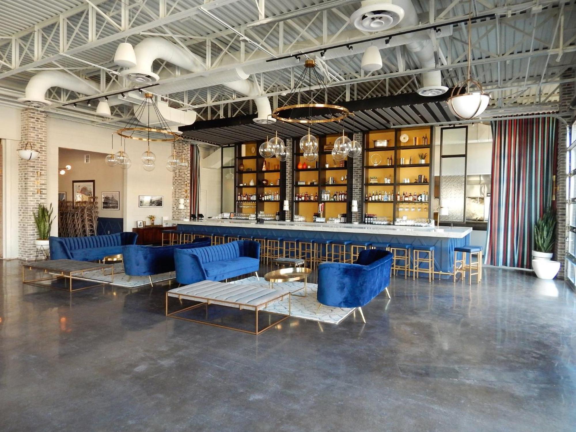 Indigo Kansas - The Crossroads By Ihg